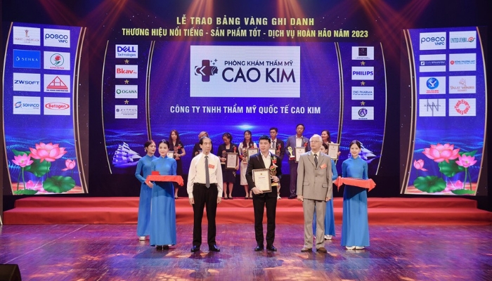 Phòng khám thẩm mỹ Cao Kim còn được các tổ chức uy tín công nhận